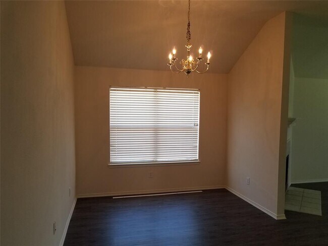 Building Photo - 1517 Hercules Ln