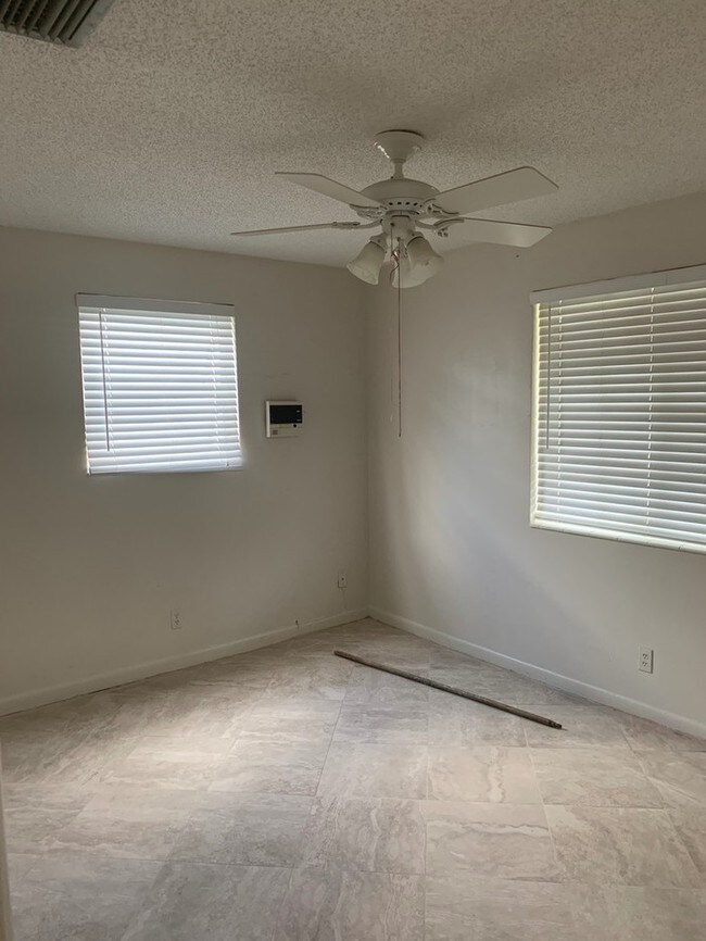 Foto del edificio - Duplex in Cooper City