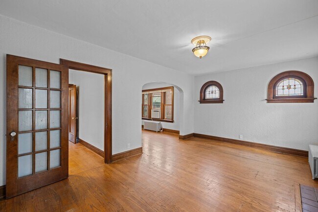 Building Photo - Professionally Managed, 4 bedroom home in ...