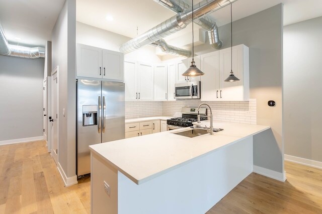 Foto principal - 1464 W Webster Ave