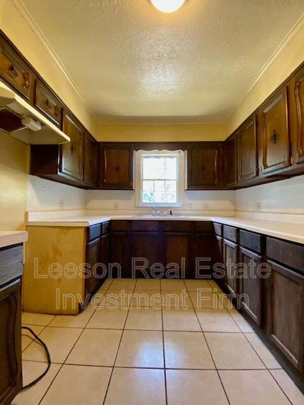 Foto del edificio - 2528 Westover Rd