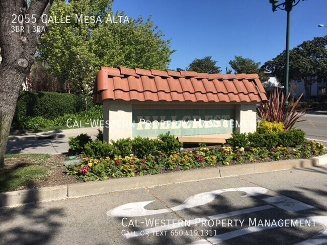 Building Photo - 2055 Calle Mesa Alta