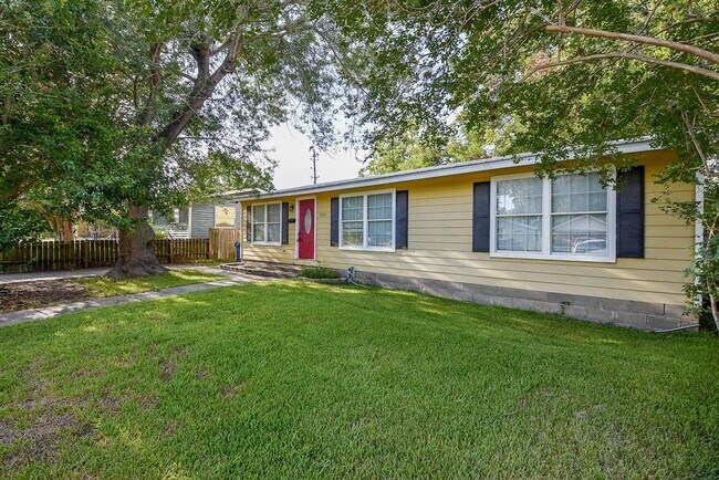 Foto del edificio - 1105 Avenue D