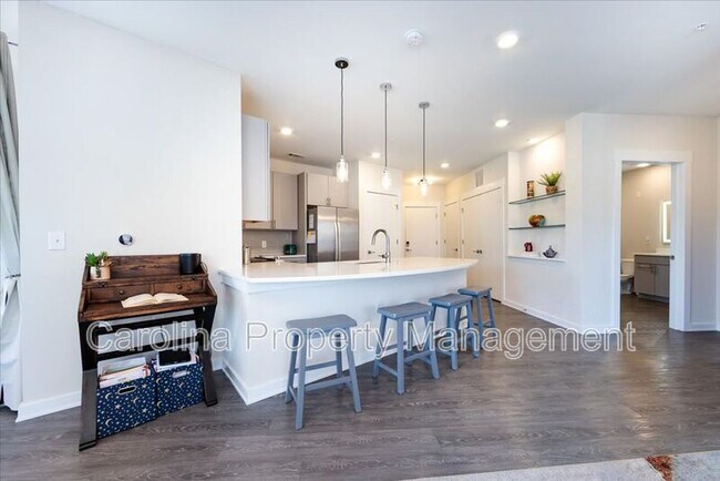 Foto del edificio - 3630 N Davidson St