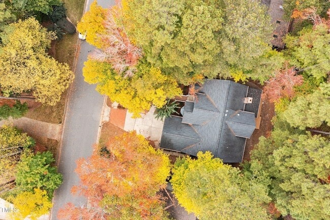 Building Photo - 1008 W Sterlington Pl