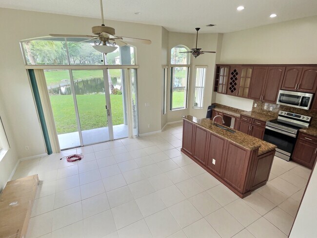 Foto del edificio - 3198 SW 132nd Ave