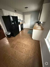 Building Photo - 148 N Gosnell St