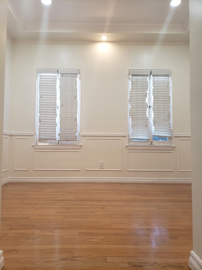 Large Dining Room - 4192 6th Ave