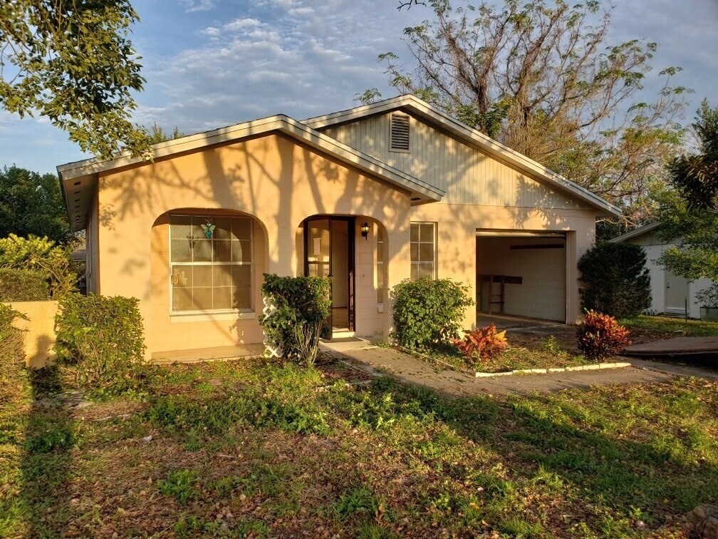 1110 E Normandy Blvd, Deltona, FL 32725 House Rental in Deltona, FL