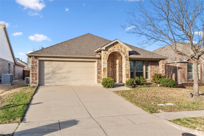 Building Photo - 9608 Straightaway Dr