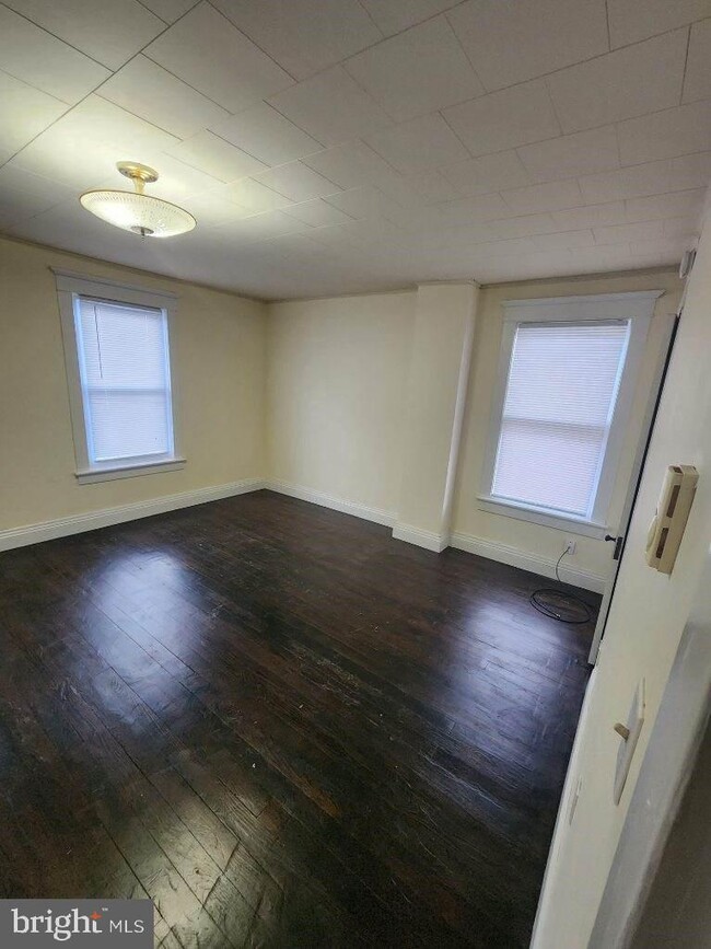 133 Humbird St Unit B, Cumberland, MD 21502 Room for Rent in Cumberland, MD