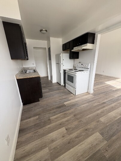 Foto del edificio - 744 E Michigan Ave