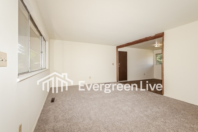 Foto del edificio - 4344 Kitridge Rd