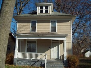 Building Photo - 3115 Bowser Ave Building Photo - 3115 Bowser Ave