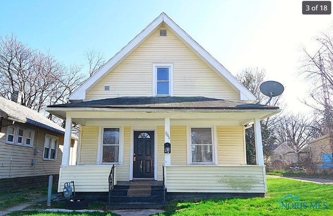 Building Photo - 2249 Avondale Ave