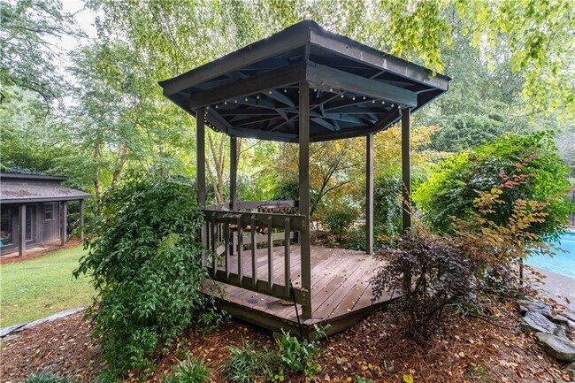 Foto del edificio - 3460 Liberty Ln