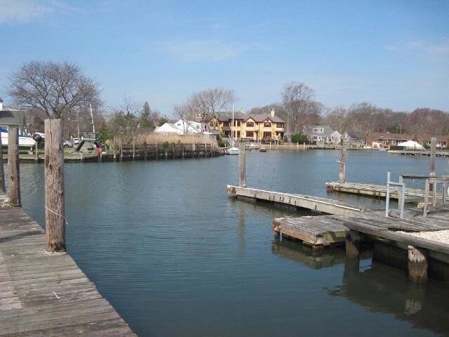 Primary Photo - 34 Riverdale Ave
