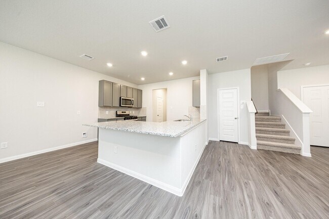 Foto del edificio - 13333 Burbot Dr