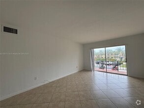 Building Photo - 14034 SW 90th Ave