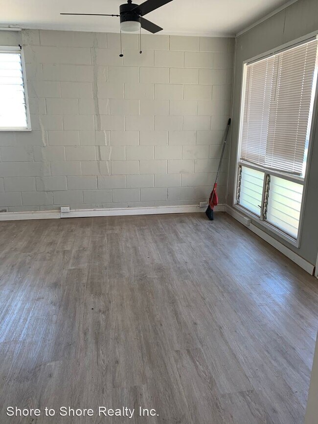 Building Photo - 4 br, 1 bath House - 341-A Momi Place