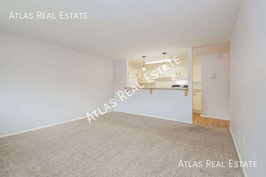 Foto principal - 4993 King St