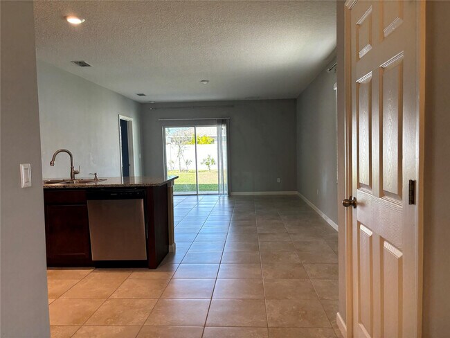 Foto del edificio - 11150 SW Sophronia St