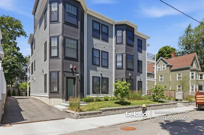 Building Photo - 43 Withington St