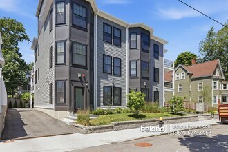 Building Photo - 43 Withington St