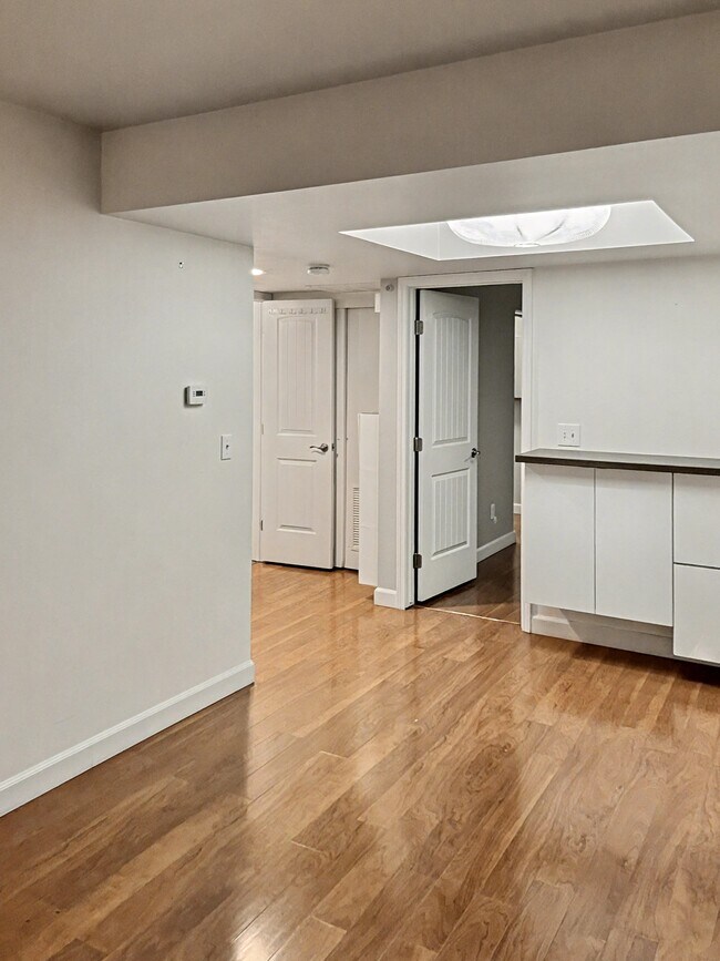 Foto del edificio - 7252 Foxridge Cir