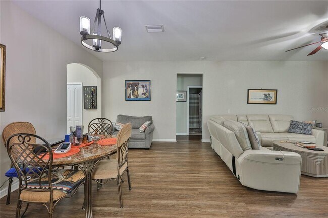 Foto del edificio - 1703 Bonita Bluff Ct