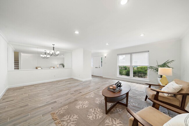 Foto del edificio - 6434 Burgoyne Rd