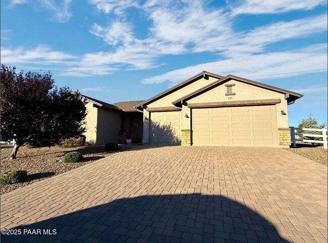 Foto del edificio - 220 Mackenze Rose Dr