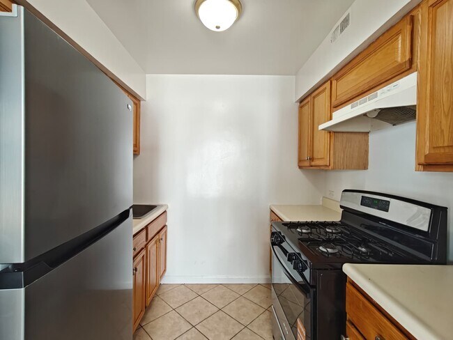 Foto del edificio - 4891 Stenton Ave