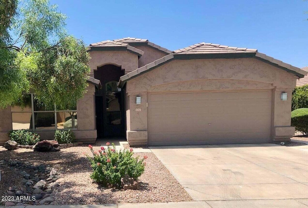 Foto principal - 4343 E Gatewood Rd
