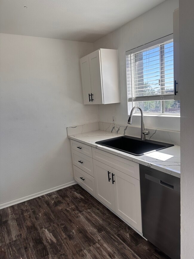 Kitchen - 8841 N 2nd Way