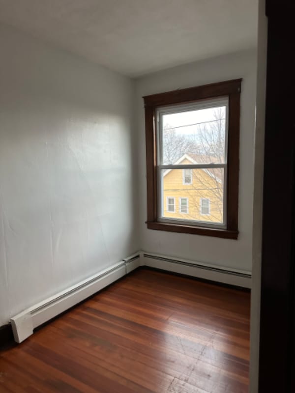 Primary Photo - 76 Sexton St