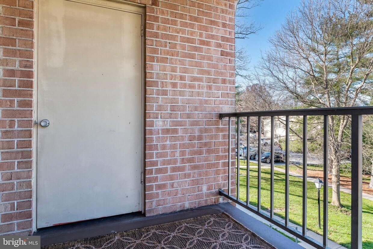 360 Old Crossing, Devon, PA 19333 Condo for Rent in Devon, PA