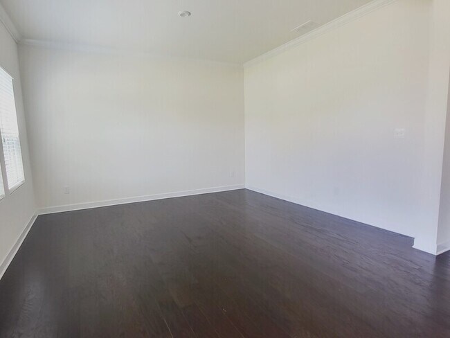 Building Photo - 4514 Collingham Dr