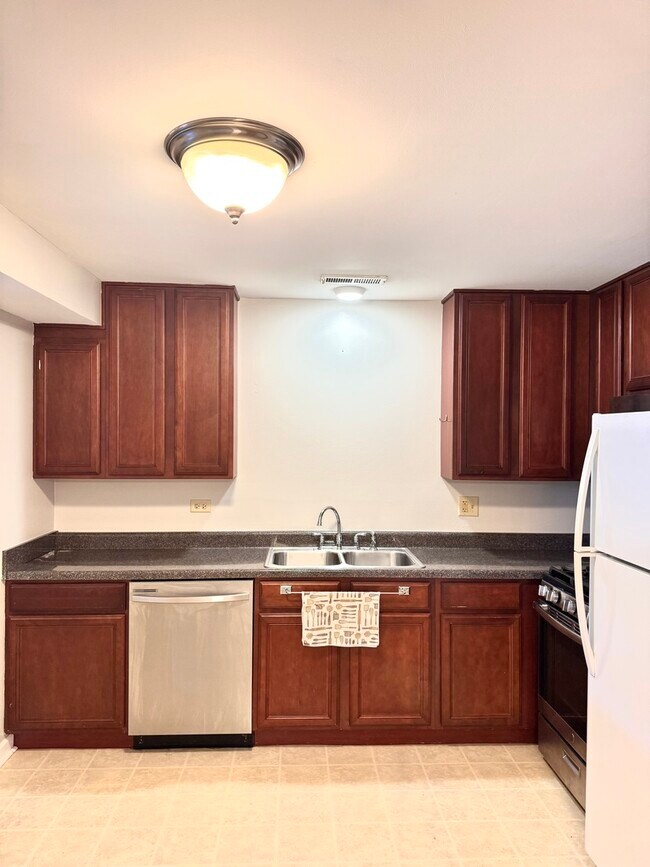 Foto del edificio - 2264 Abbeywood Dr