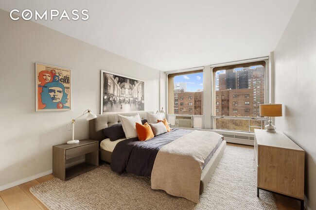 Foto del edificio - 343 E 30th St