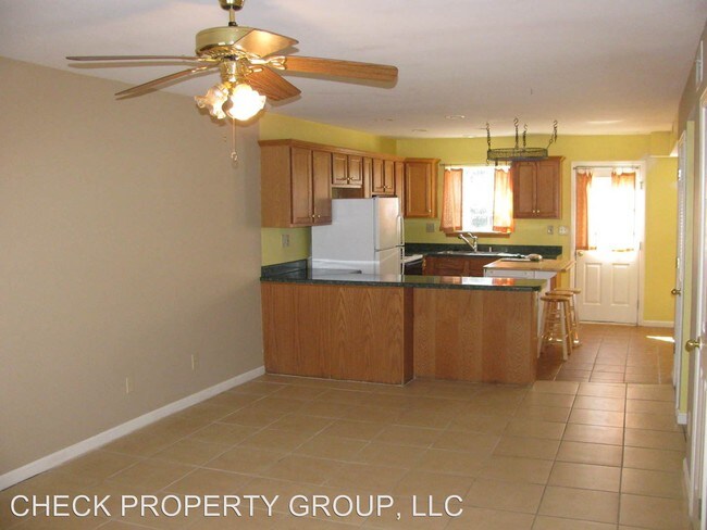 Building Photo - 4508 Meadowlark Manor Ln