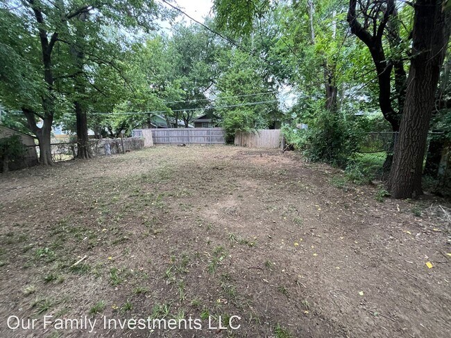 Foto del edificio - 2 br, 2 bath House - 1156 N Boston Pl
