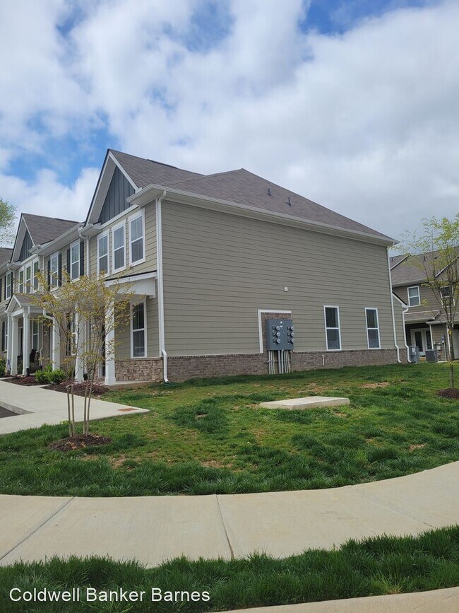 3 br, 2.5 bath House 800 Dallas Dr. House for Rent in Columbia, TN