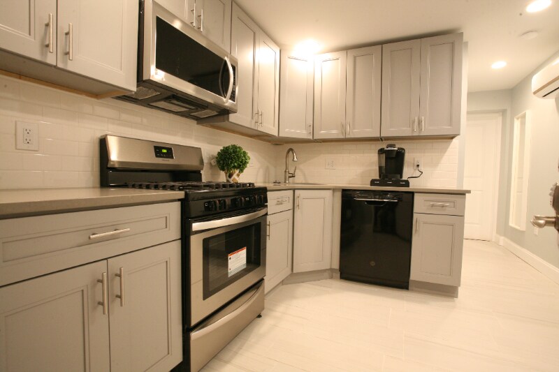 Foto principal - 3623 Warren St
