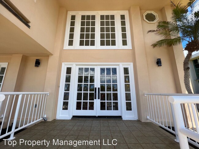 Building Photo - 4 br, 3.5 bath House - 136 Kokololio Place