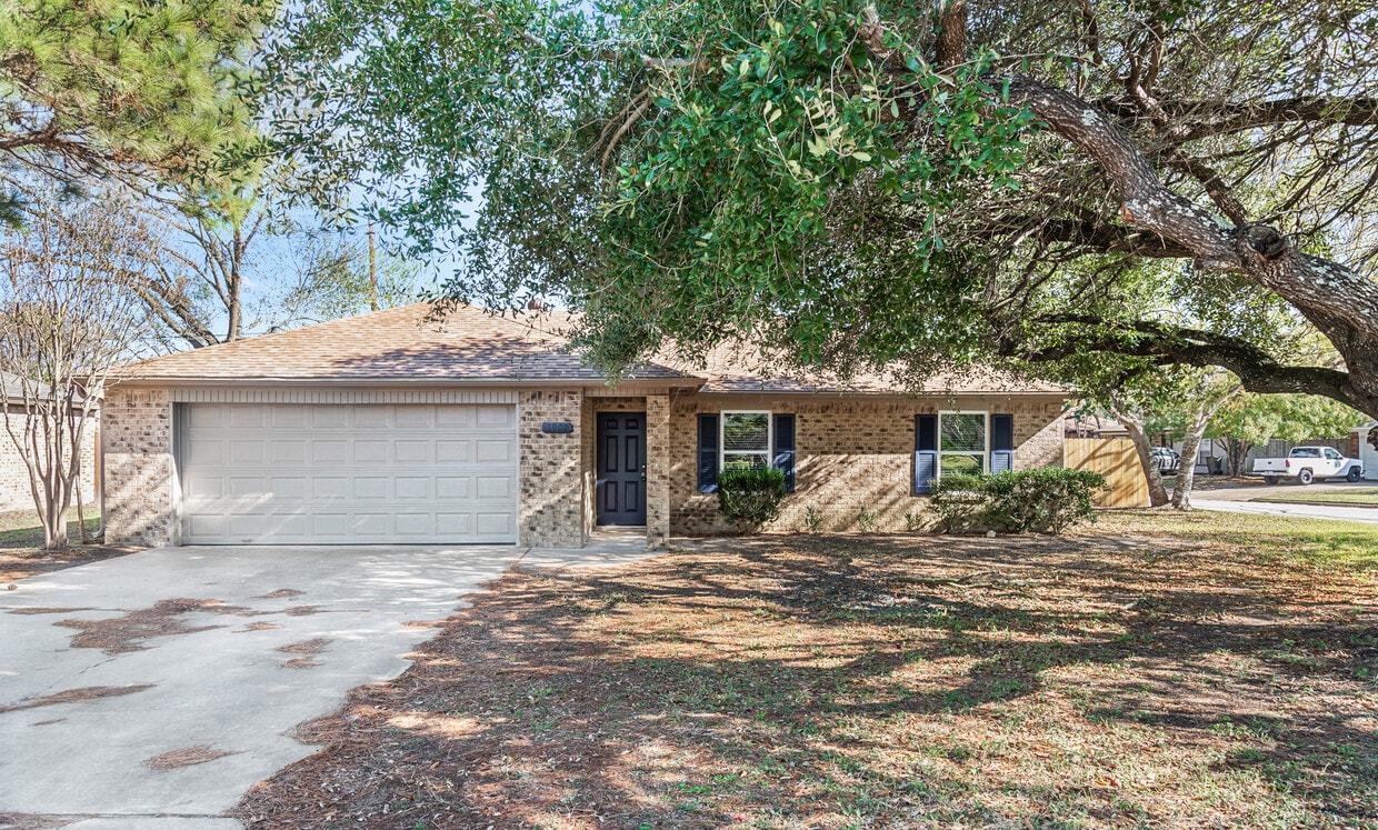 Photo - 3900 Sioux Cir (Bryan, TX)