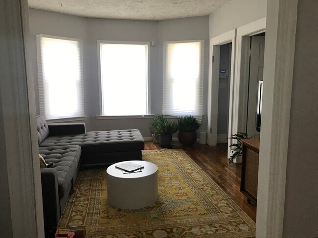 Foto del edificio - 5055 Fischer St