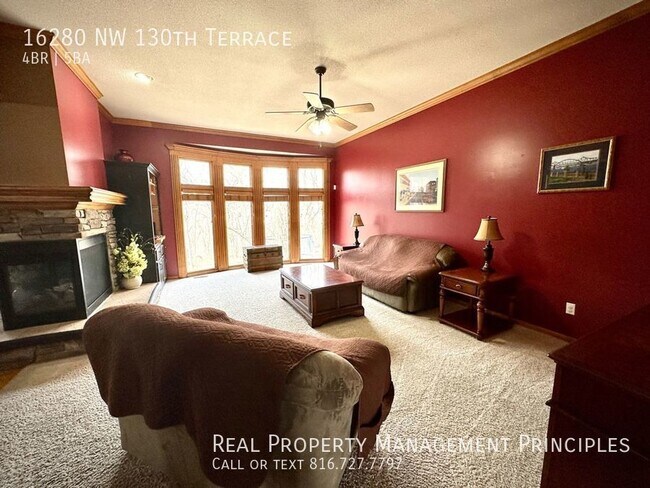 Foto del edificio - 16280 NW 130th Terrace