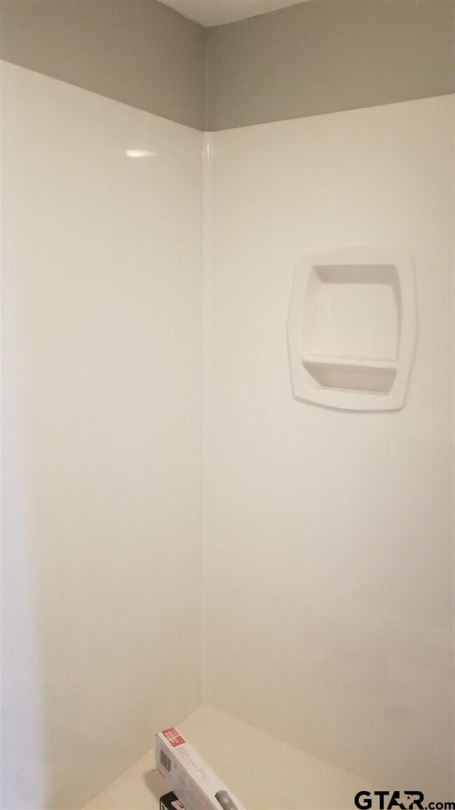 Foto del edificio - 706 Crockett St