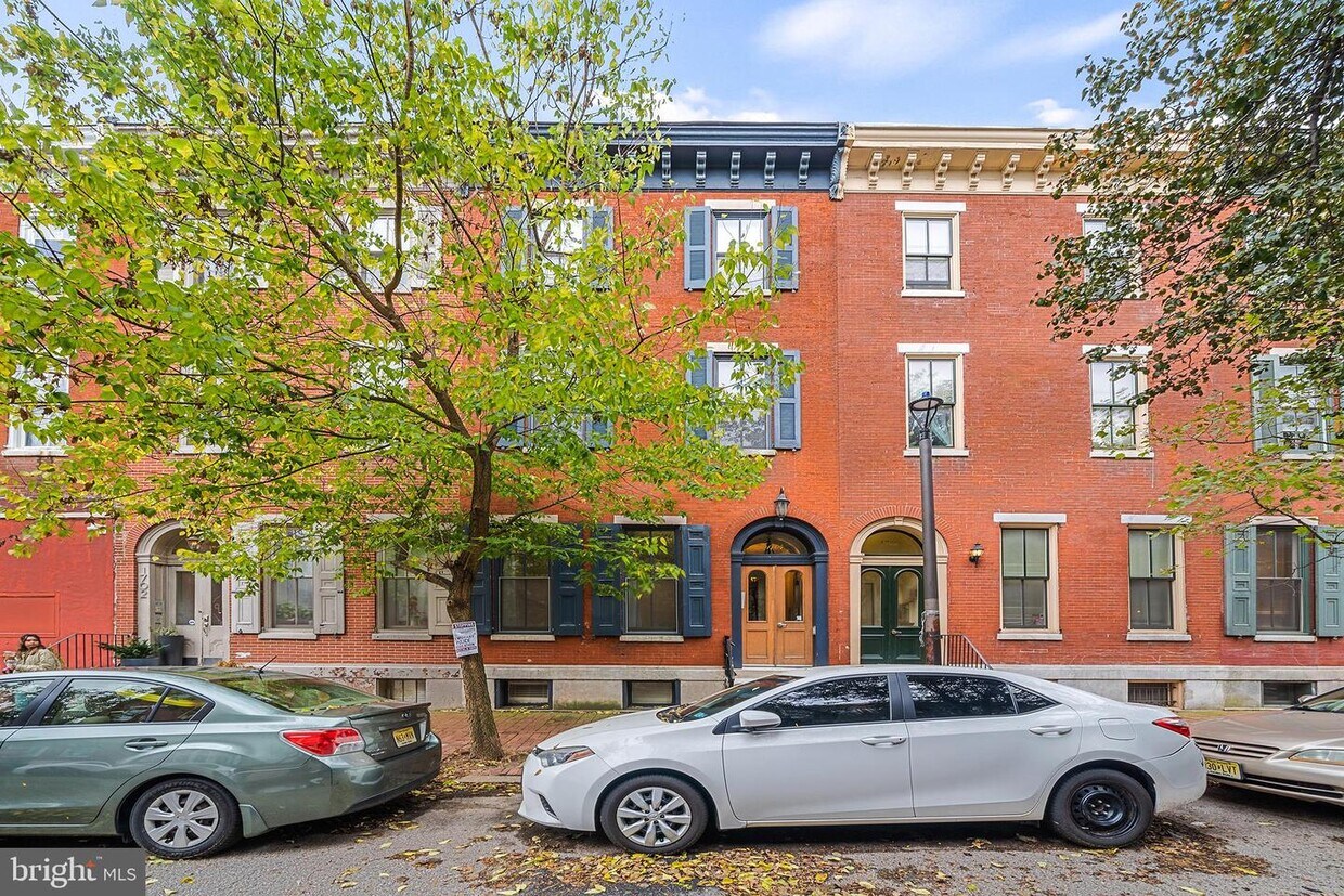 Foto principal - 1704 Wallace St